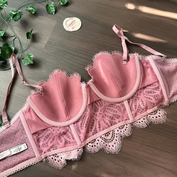 Victoria secret corset - Picture 3 of 3